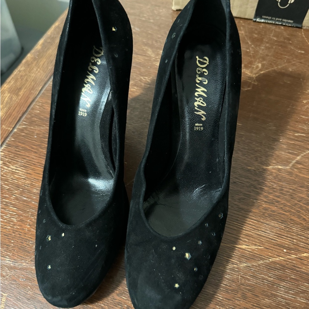 Delman Gold Star heels